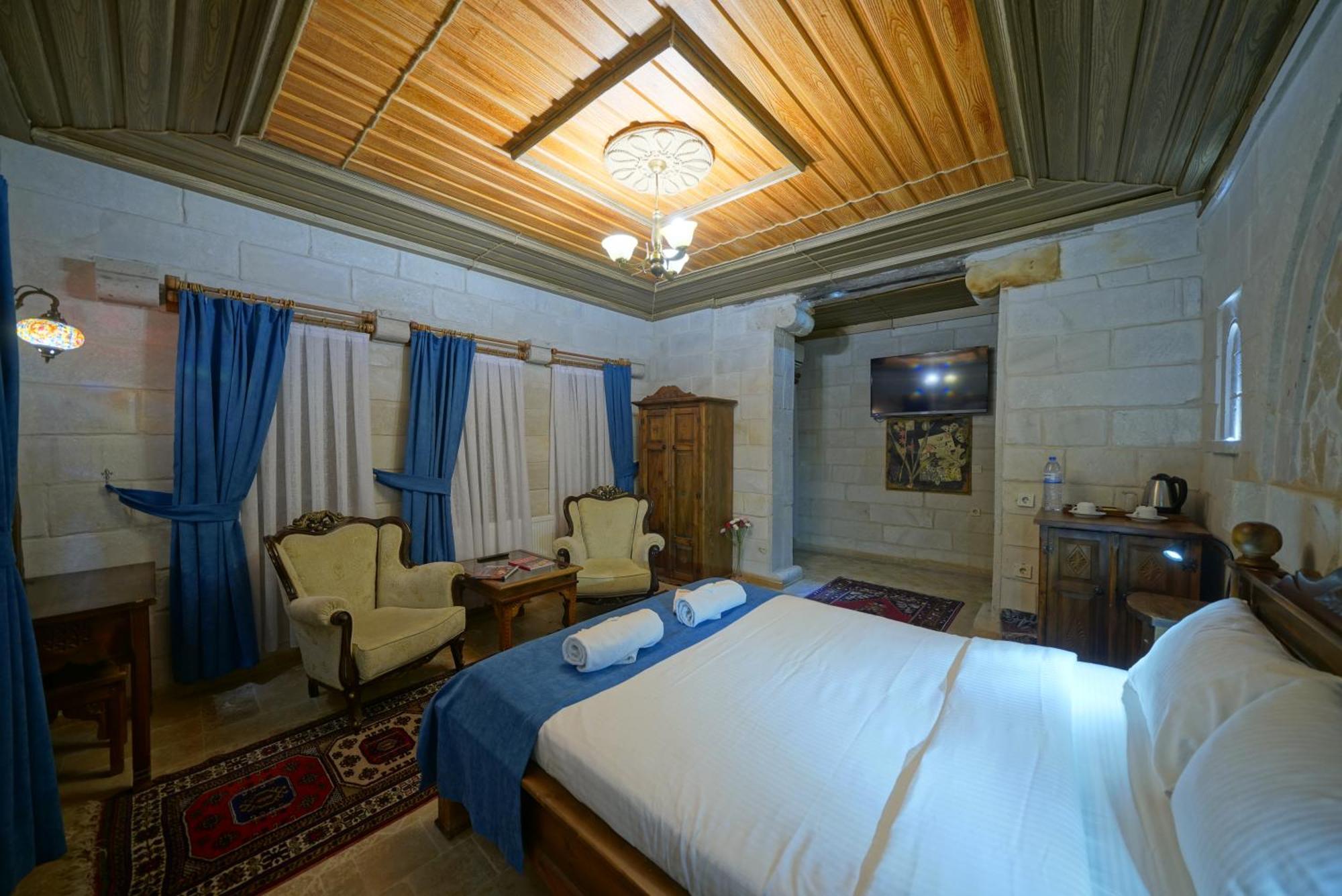 Shoestring Stone House Гьореме Стая снимка